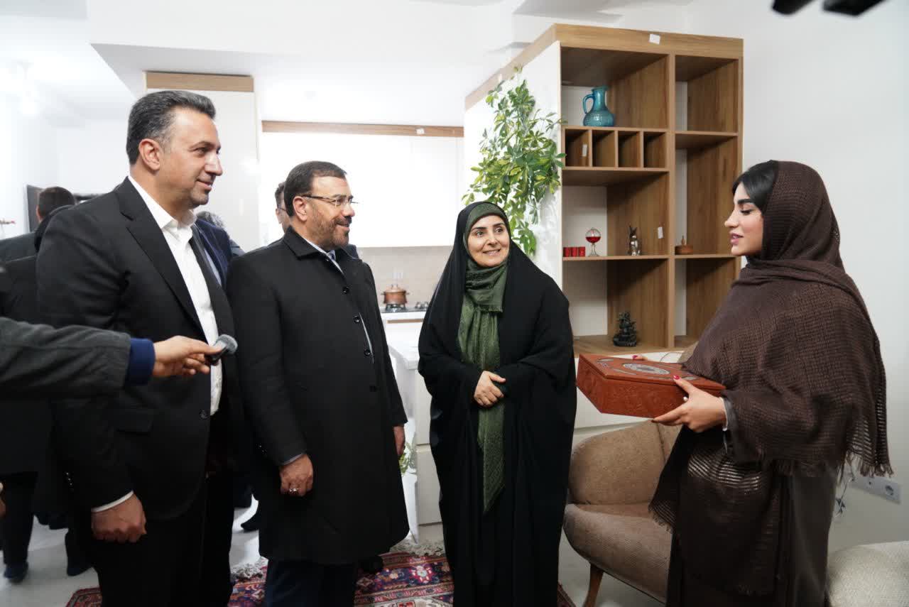 همزمان با سفر وزیر راه و شهرسازی به شیراز؛