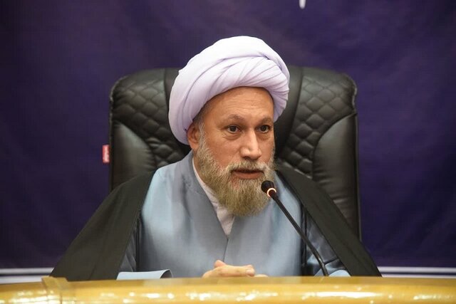 امام جمعه شیراز راهیابی تیم فجر سپاسی به لیگ برتر فوتبال ایران را تبریک گفت