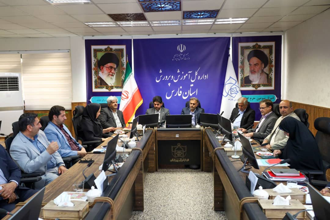 در جلسه مشترک مدیران کل آموزش و پرورش وراه و شهر سازی استان فارس تاکید شد؛