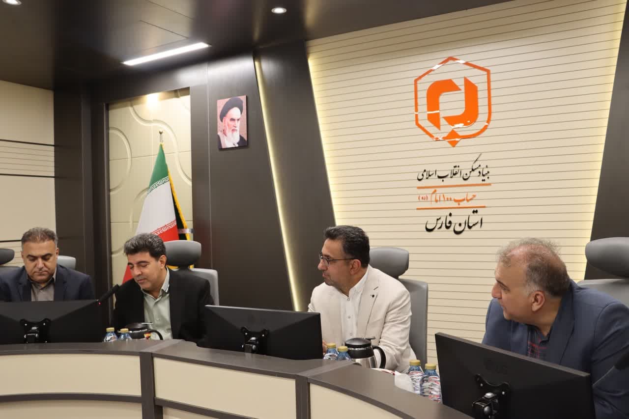 هم‌افزایی بنیاد مسکن و راه و شهرسازی فارس برای تسریع در اجرای طرح نهضت ملی مسکن