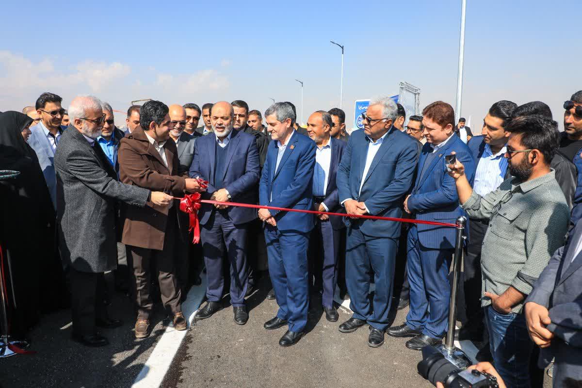 وزیر کشور در افتتاح ایستگاه دولت و رحمت خط ۲ مترو و پل شماره سه تقاطع احمدبن موسی(ع)-نواب-کمربندی مطرح کرد؛